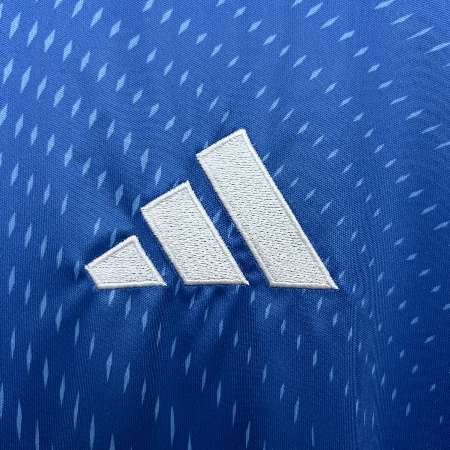 CAMISA REAL MADRID EDIÇÃO ESPECIAL 2025/26