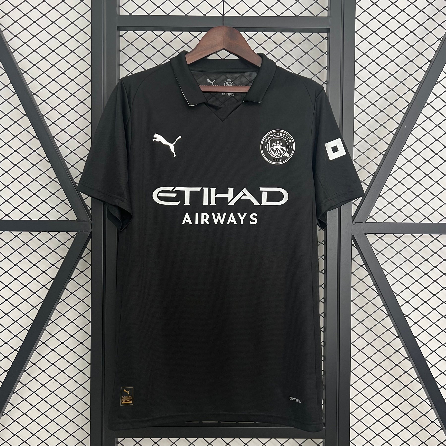 CAMISA MANCHESTER CITY ALL BLACK 25/26
